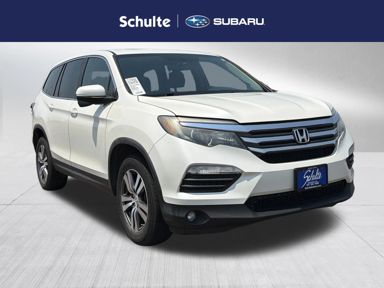 Used 2016 White Honda EX-L image 1