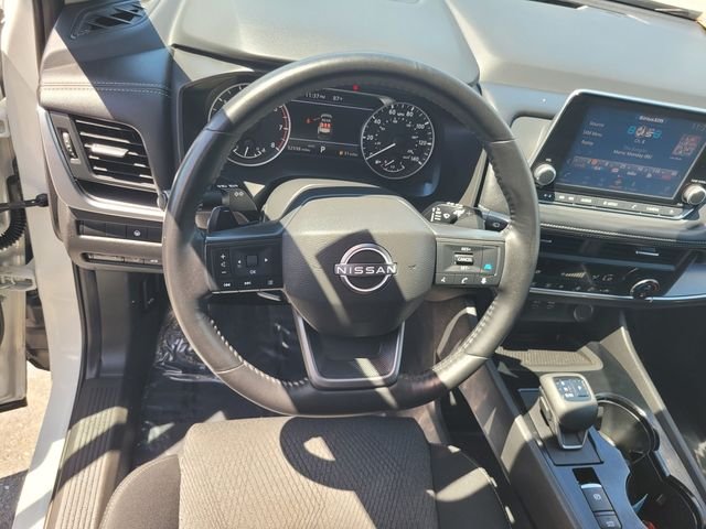 Used 2025 White Nissan SV image 30