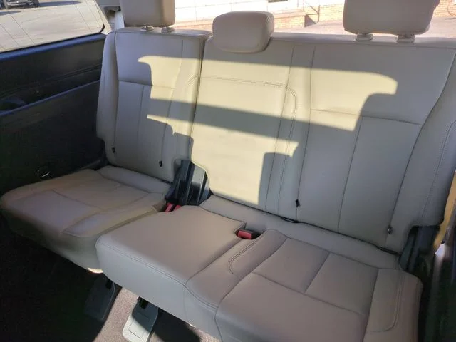 Used 2022 Black Ford XLT image 31