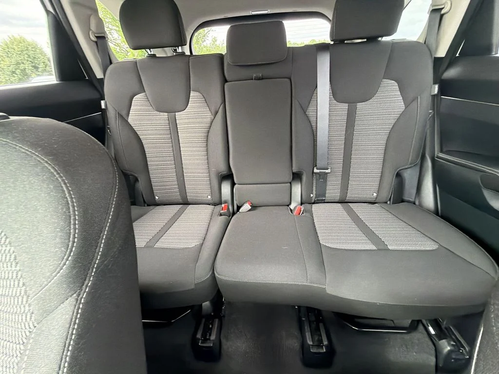 Used 2024 White Kia LX image 13