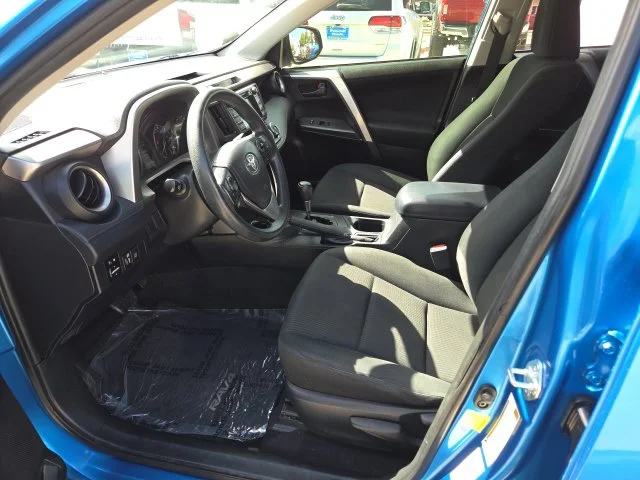 Used 2017 Blue Toyota LE image 15
