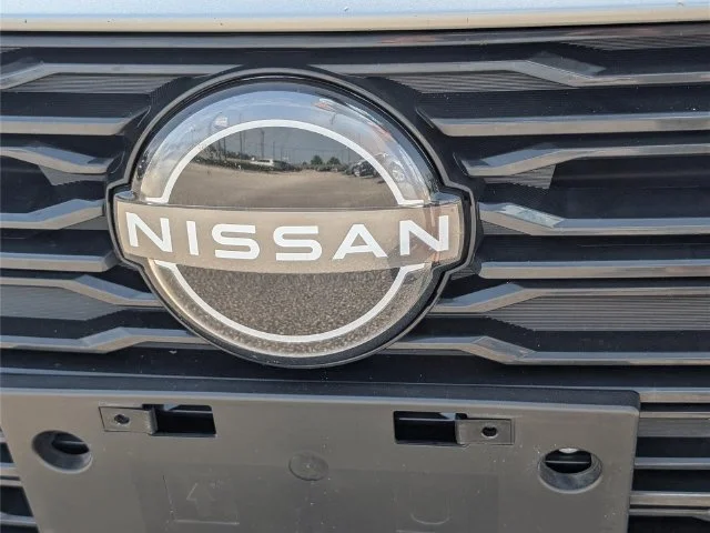 Used 2024 Silver Nissan 2.5 SV image 3