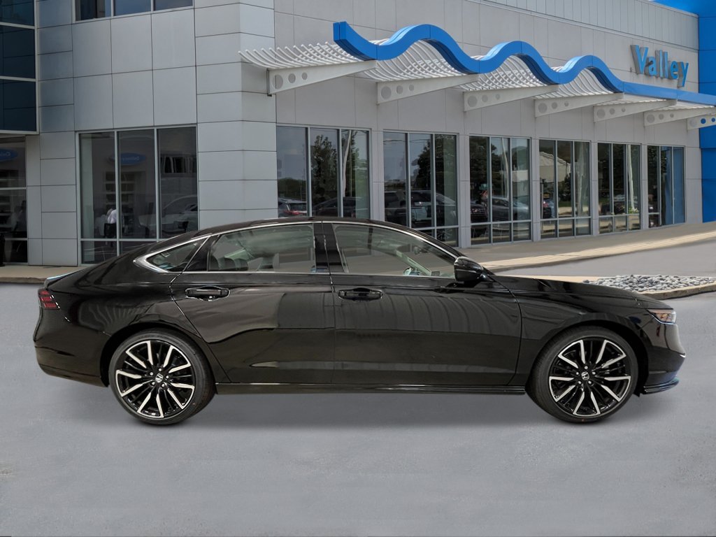 New 2026 Crystal Black Pearl Honda Touring image 6
