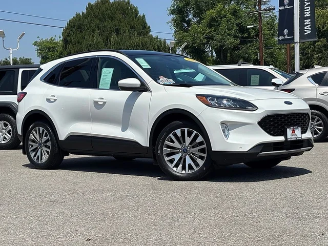 2022 Ford Escape Titanium