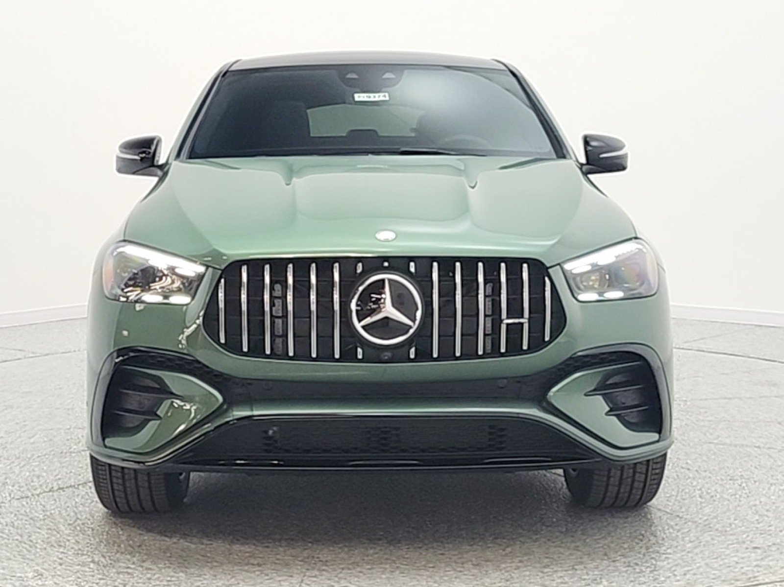 New 2026 MANUFAKTUR Ireland Mid Green Metallic Mercedes-Benz AMG® GLE 53 4MATIC+ Coupe image 2