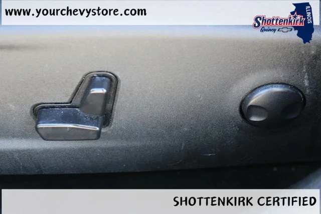 Used 2023 Gray Dodge SXT image 11