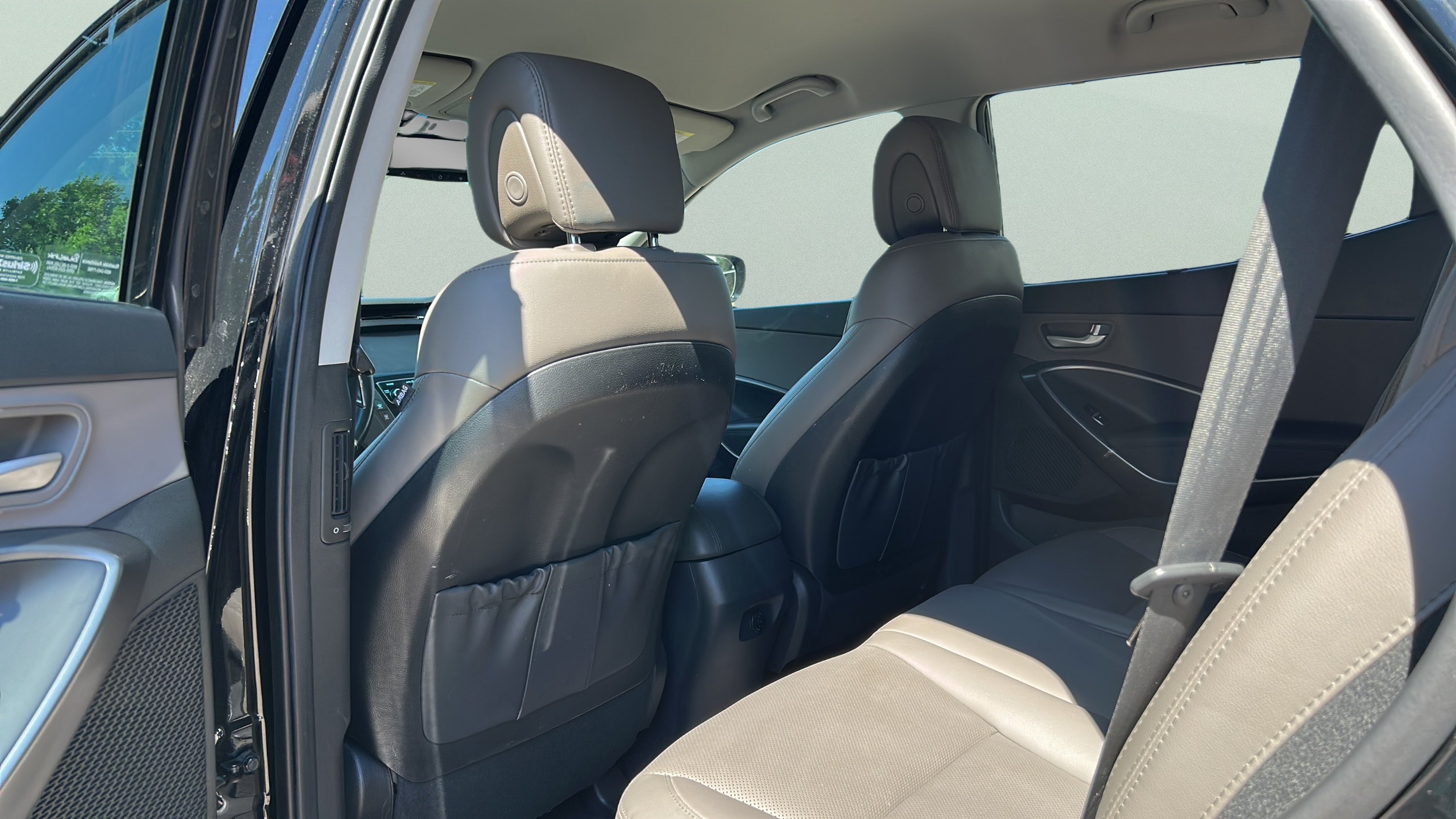 Used 2017 Black Hyundai SPORT image 12