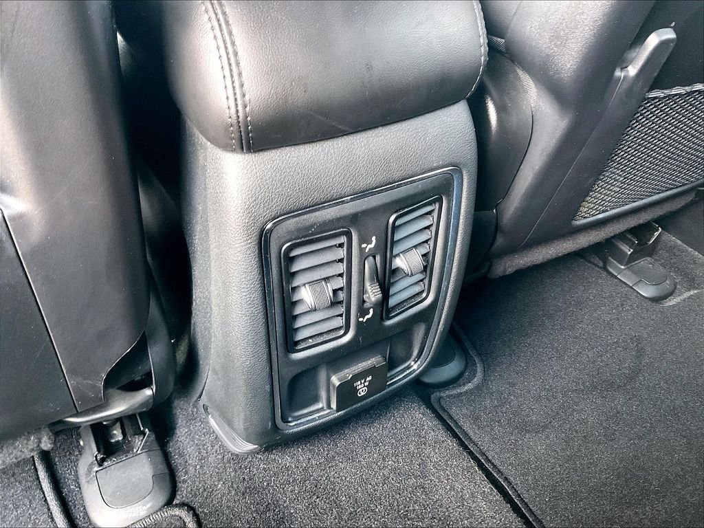 Used 2021 Sting-Gray Clearcoat Jeep Laredo X image 25