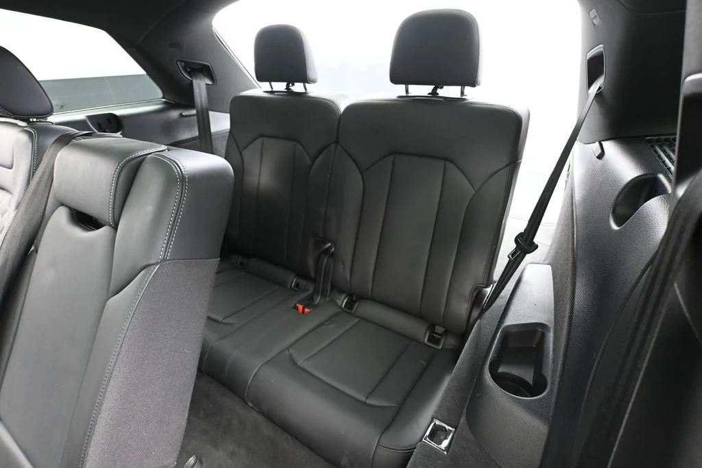 Used 2021 White Audi Premium Plus image 39