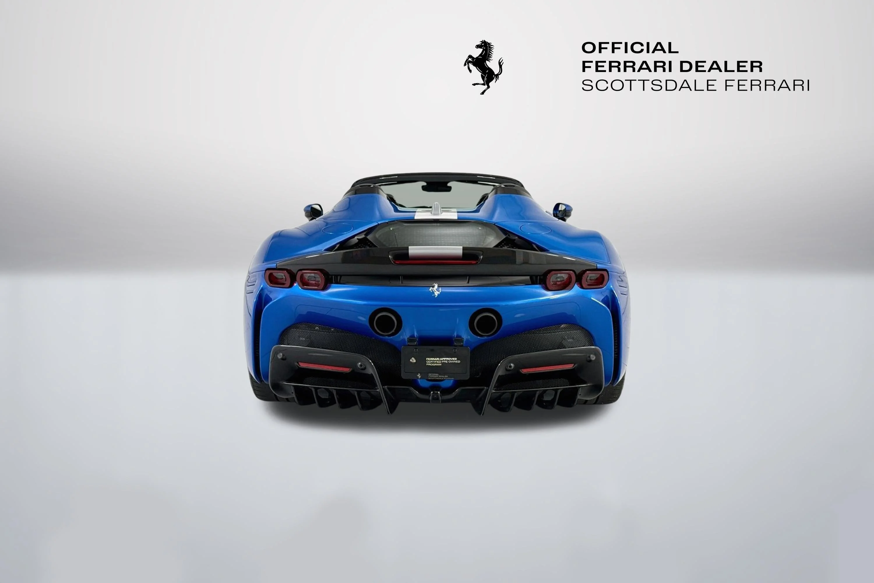 Used 2022 Blu Corsa Ferrari  image 6