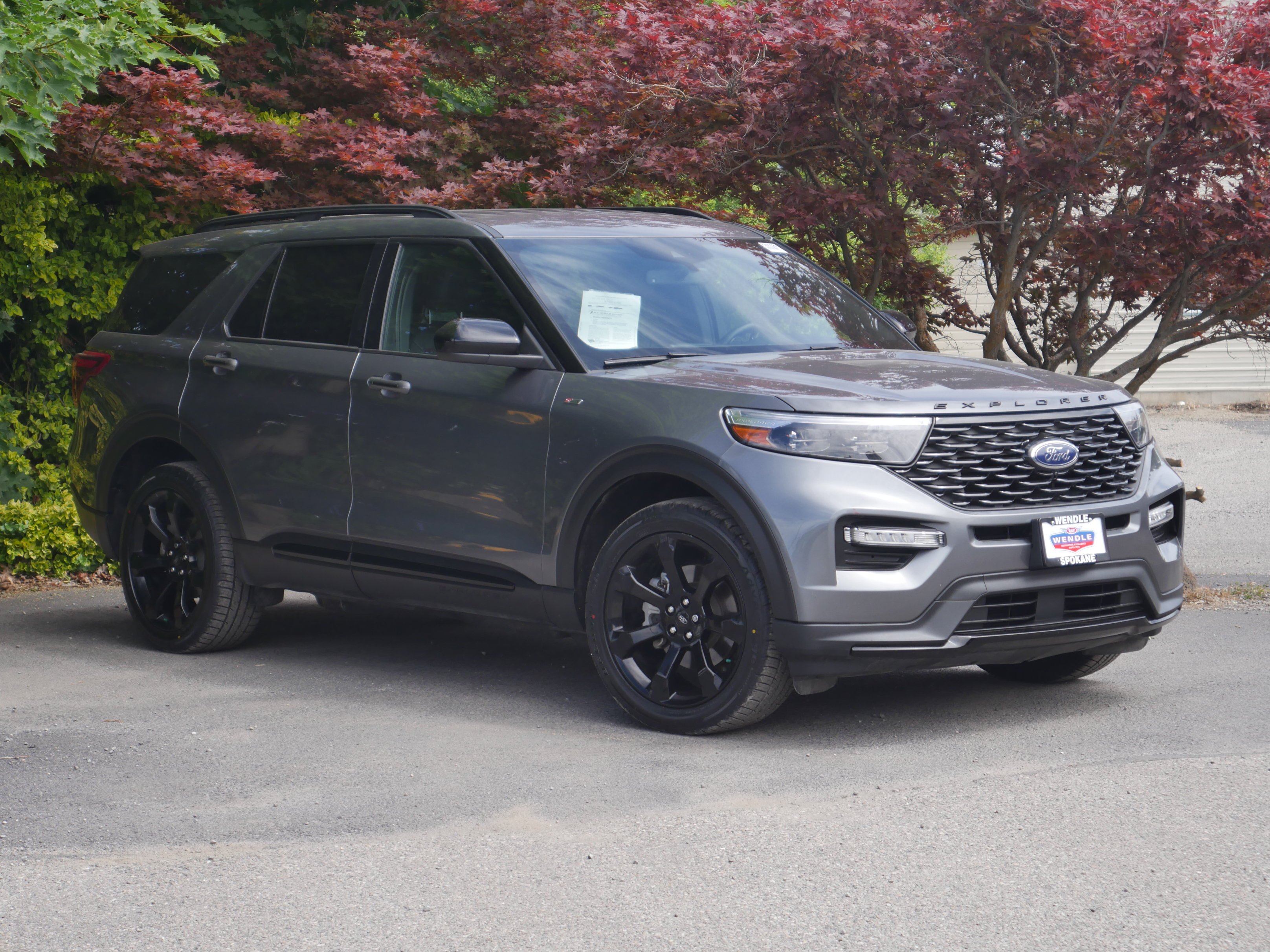 Certified Used 2023 Gray Ford ST-Line image 21