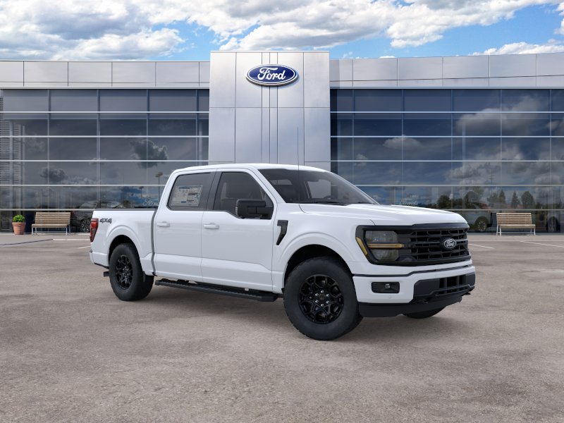 New 2026 Oxford White Ford XLT image 7