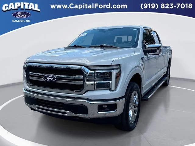 Used 2025 White Ford Lariat image 1