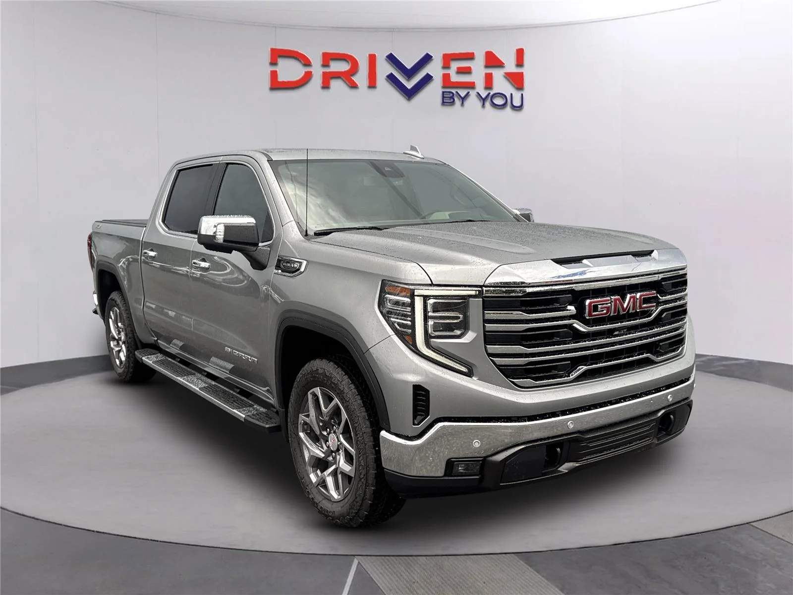 2026 GMC Sierra 1500 SLT - Photo 1