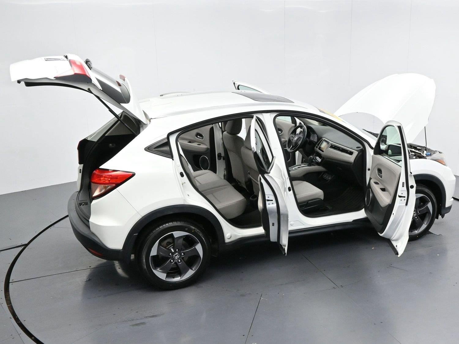 Used 2018 White Orchid Pearl Honda EX-L Navi image 39