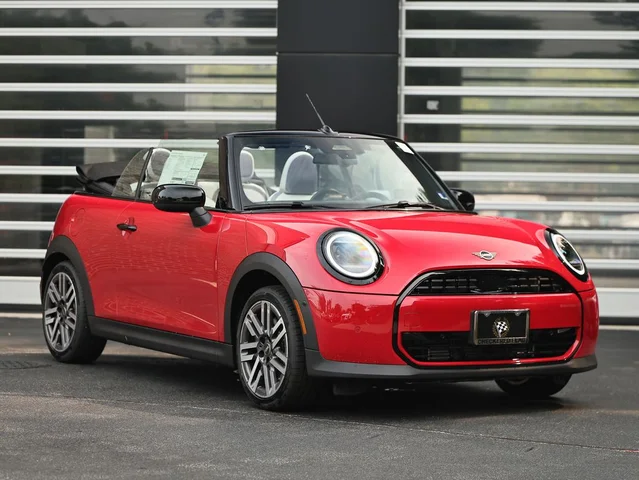 2026 MINI Convertible Signature Plus