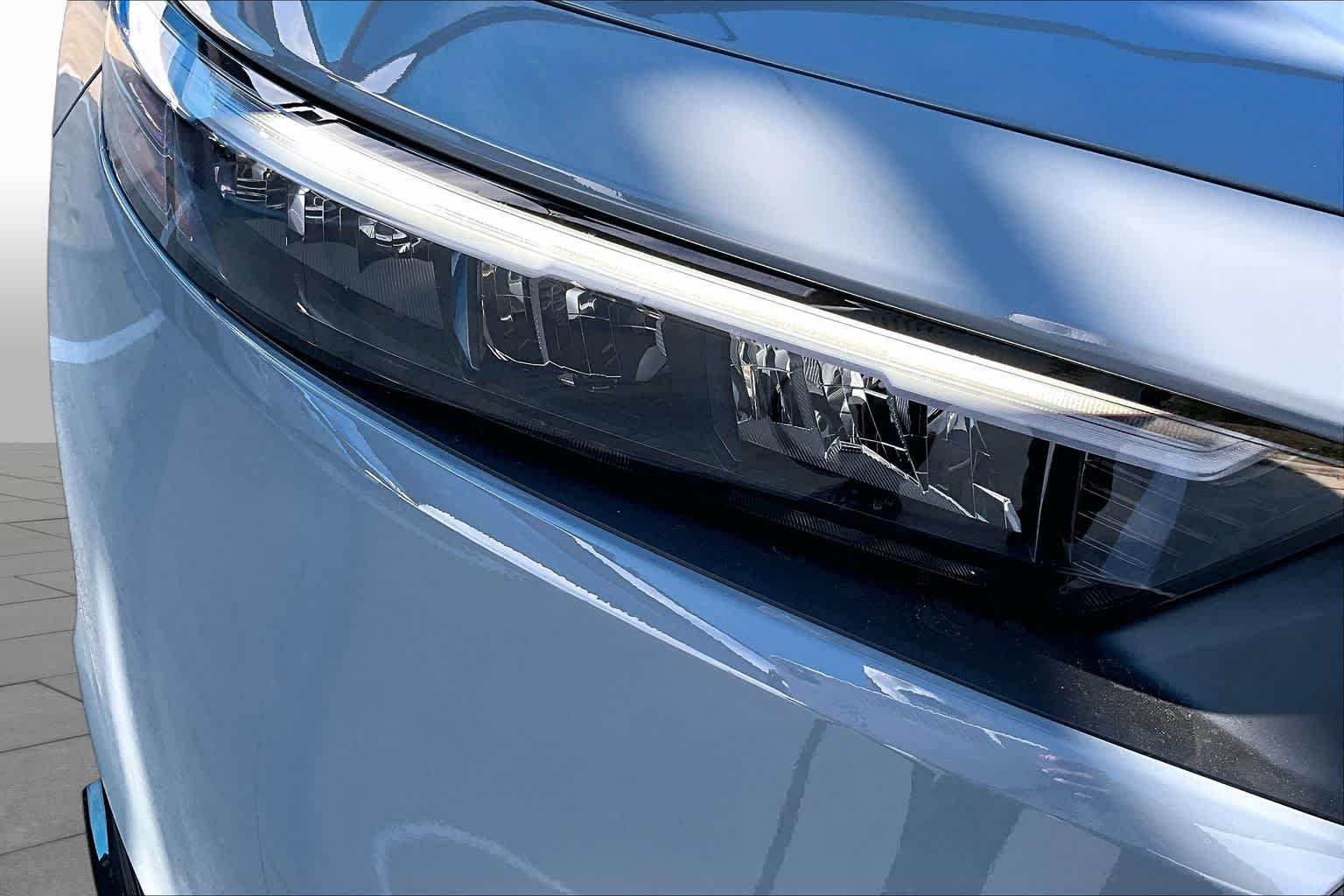 New 2026 Urban Gray Pearl Honda Sport-L image 13