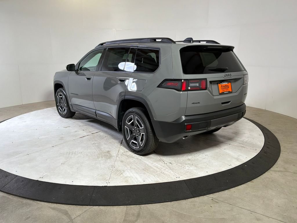 New 2026 Sting-Gray Clear-Coat Exterior Paint Jeep Limited image 5
