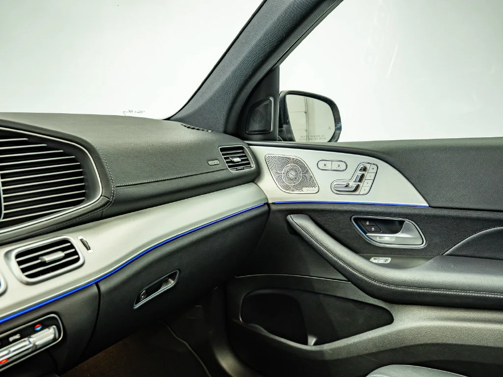 Used 2024 Black Mercedes-Benz GLS 450 image 30