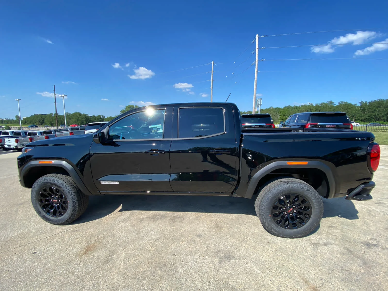 New 2026 Sterling Metallic GMC Elevation image 5