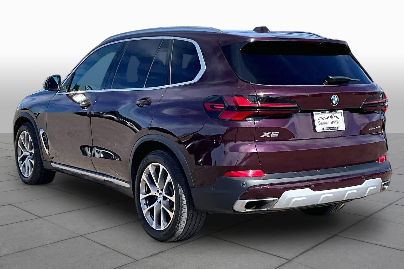 Certified Used 2024 Ametrin Metallic BMW xDrive40i image 9