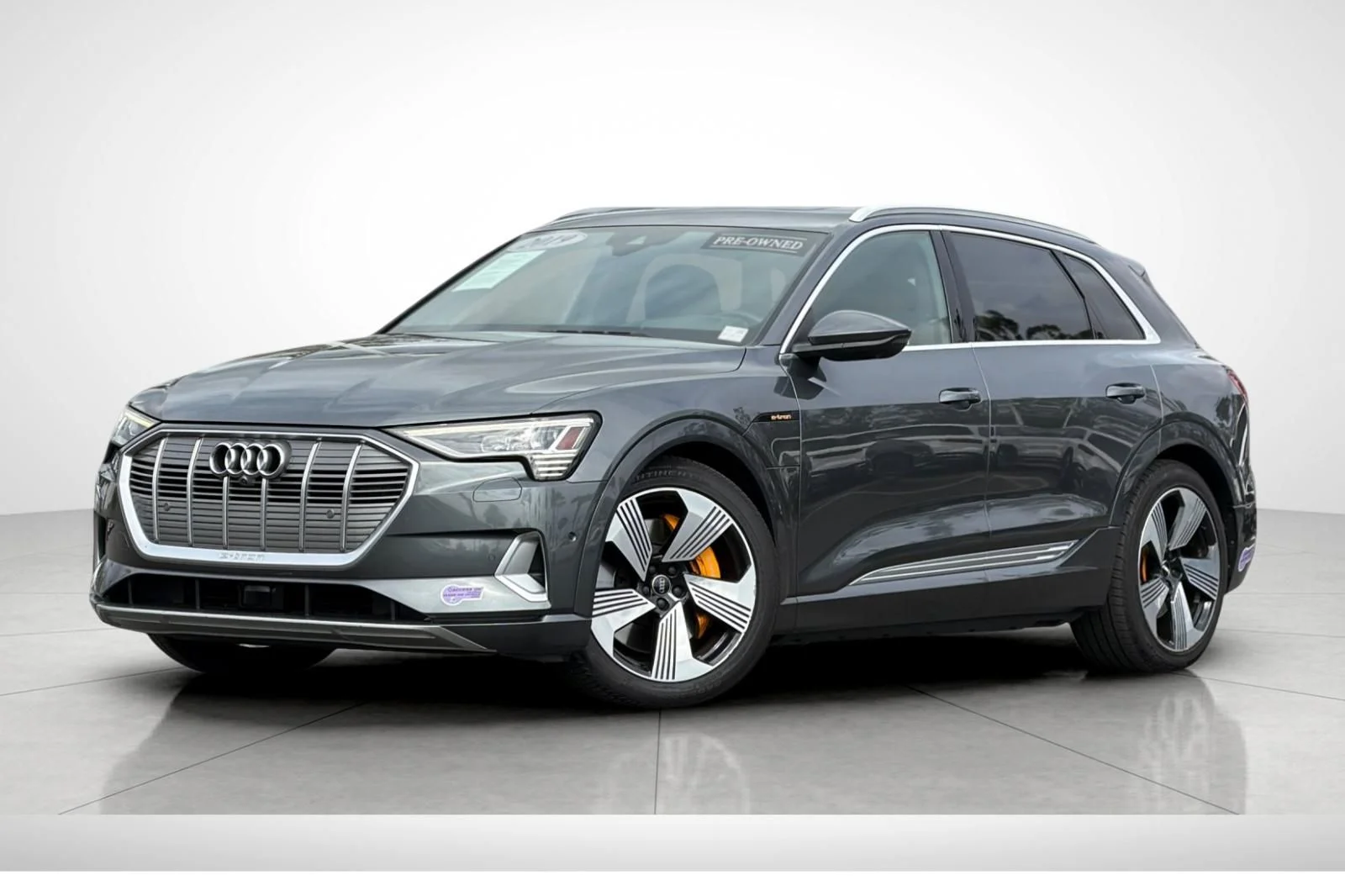 2019 Audi e-tron Prestige