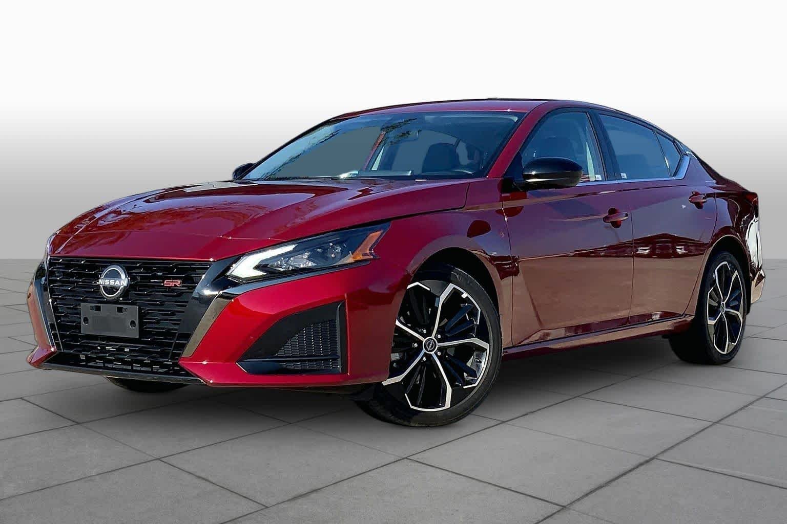 Pre-Owned 2025 Nissan Altima SR