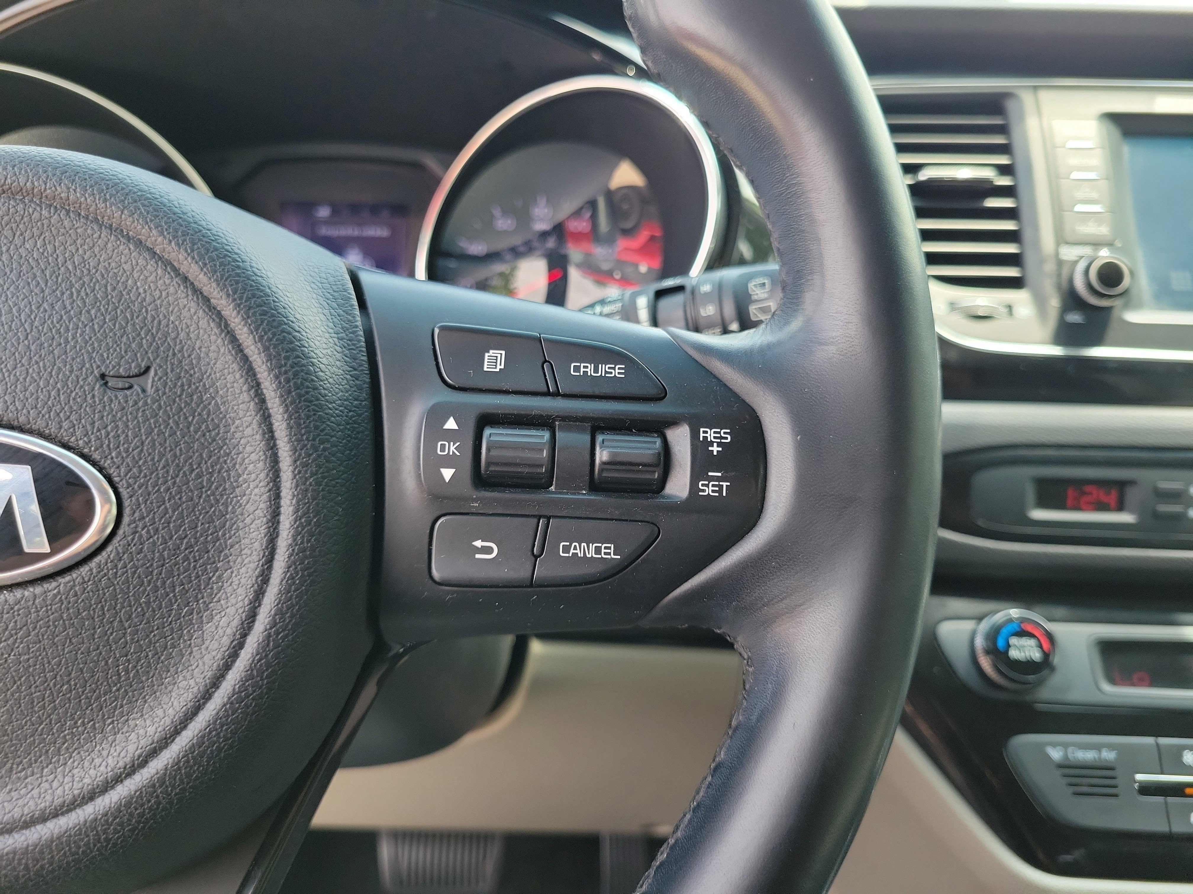 Used 2017 Bright Silver Kia EX image 23