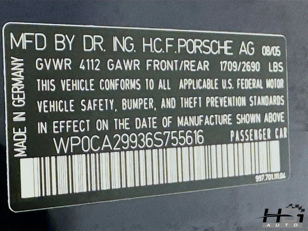 Used 2006  Porsche Carrera image 18