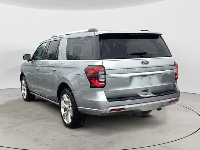 Used 2024 Silver Metallic Ford Platinum image 3
