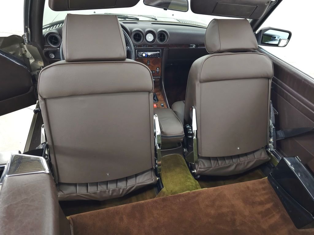 Used 1987 Gold Mercedes-Benz 560 SL image 53