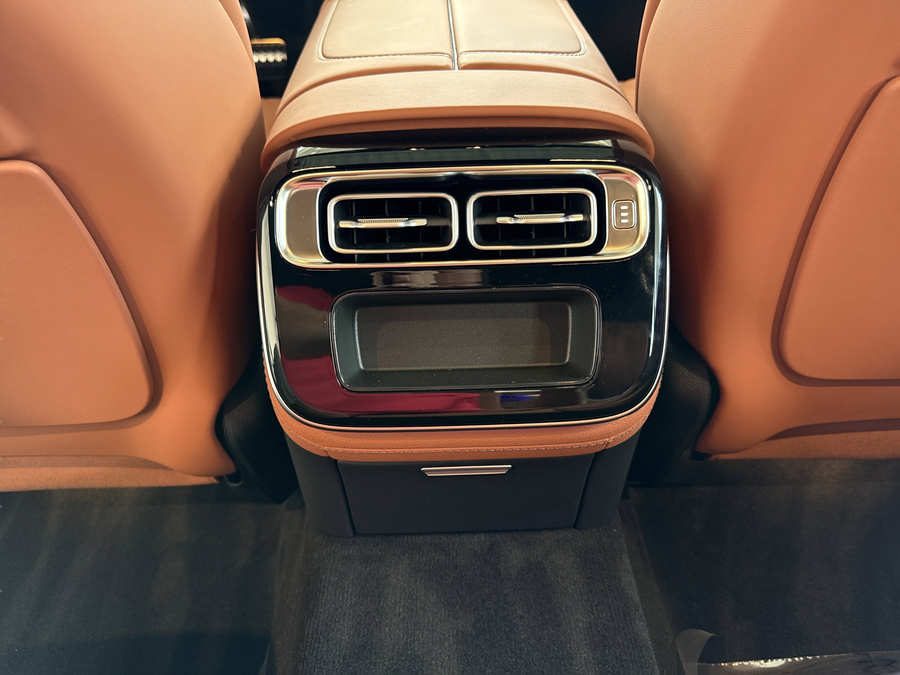 2026 Mercedes-Benz S-Class S 580 - Photo 27
