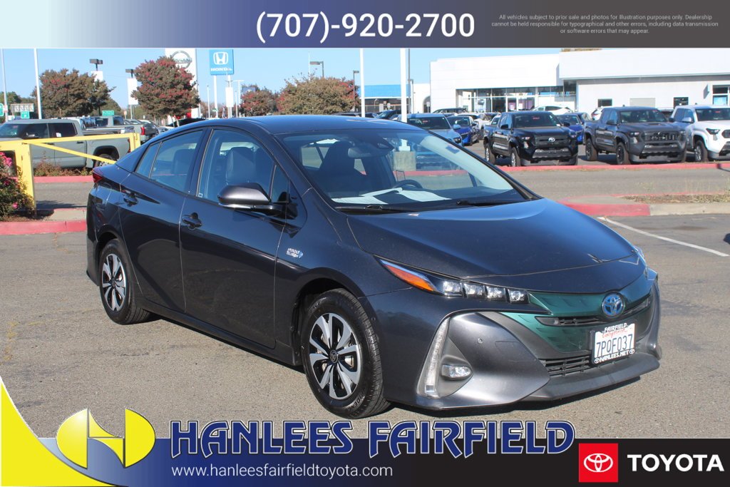 Used 2017 Gray Toyota Advanced image 5