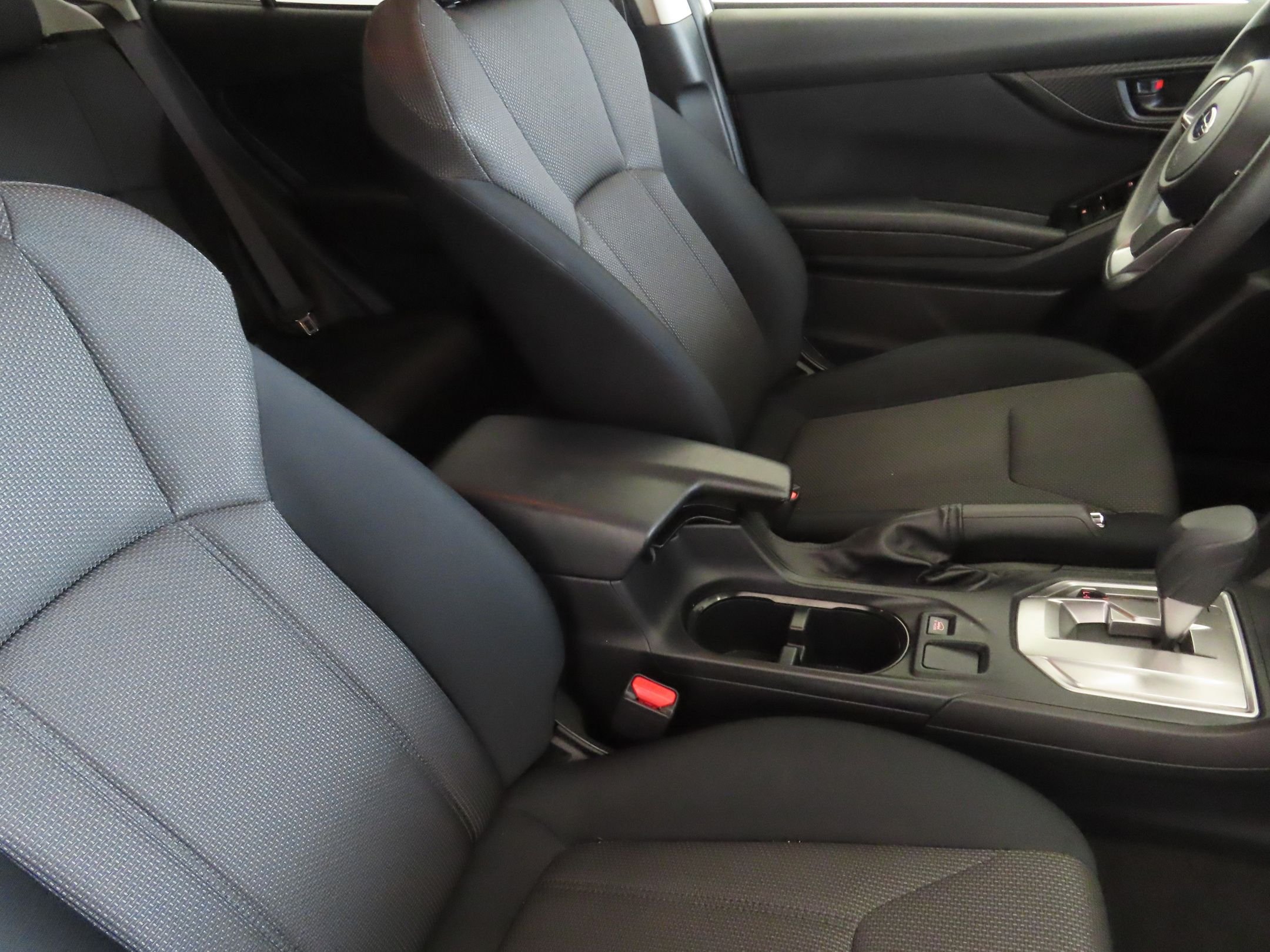 Used 2021 White Subaru Base image 24