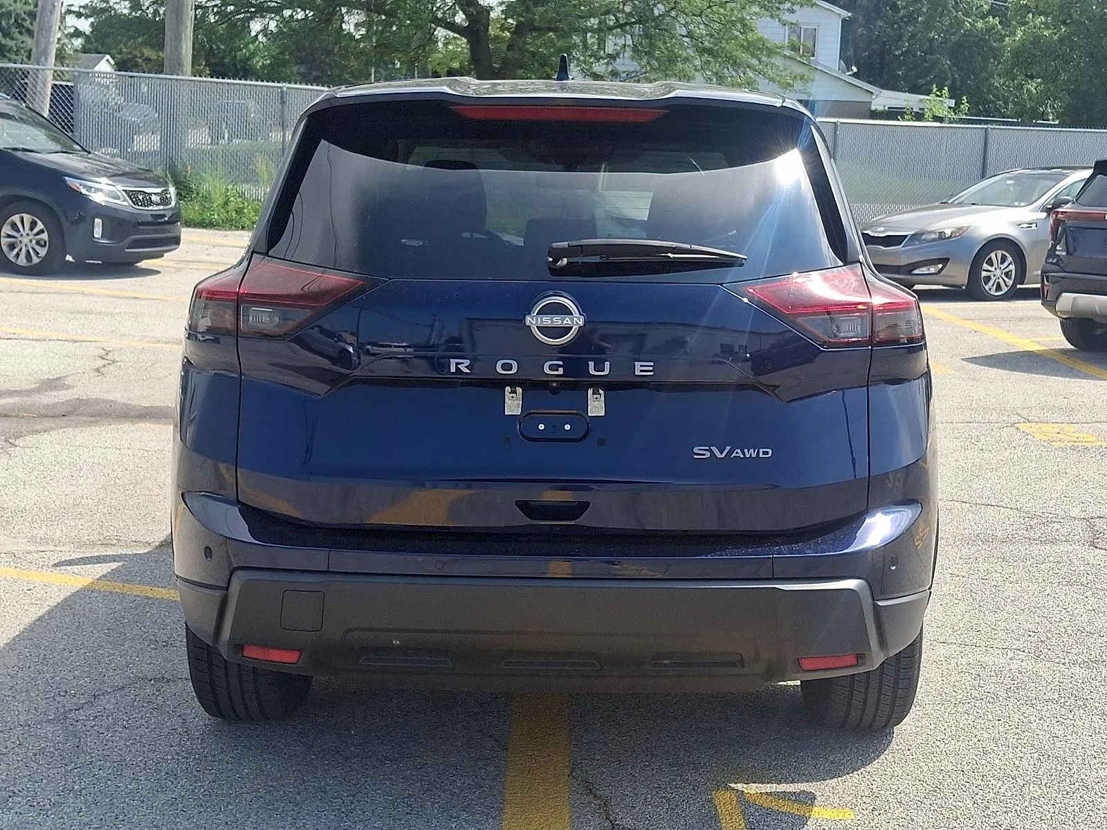 Used 2024 Blue Nissan SV image 3