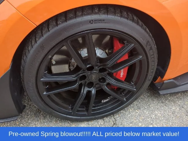 Used 2021 Orange Ford Shelby GT500 image 7