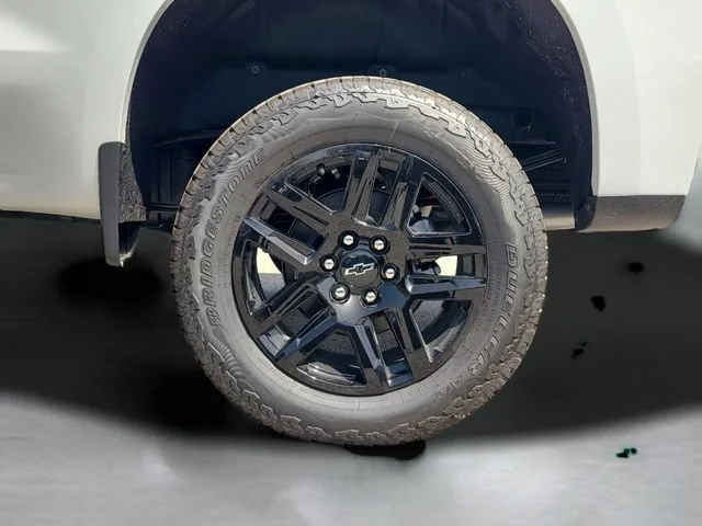 New 2026 Summit White Chevrolet LT Trail Boss image 13