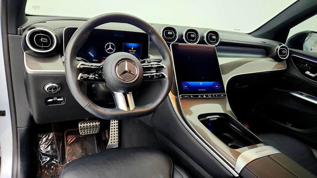 Used 2024 Cirrus Silver Metallic Mercedes-Benz GLC 300 4MATIC Coupe, AMG® Line w/ Nappa Leather Upholstery image 12