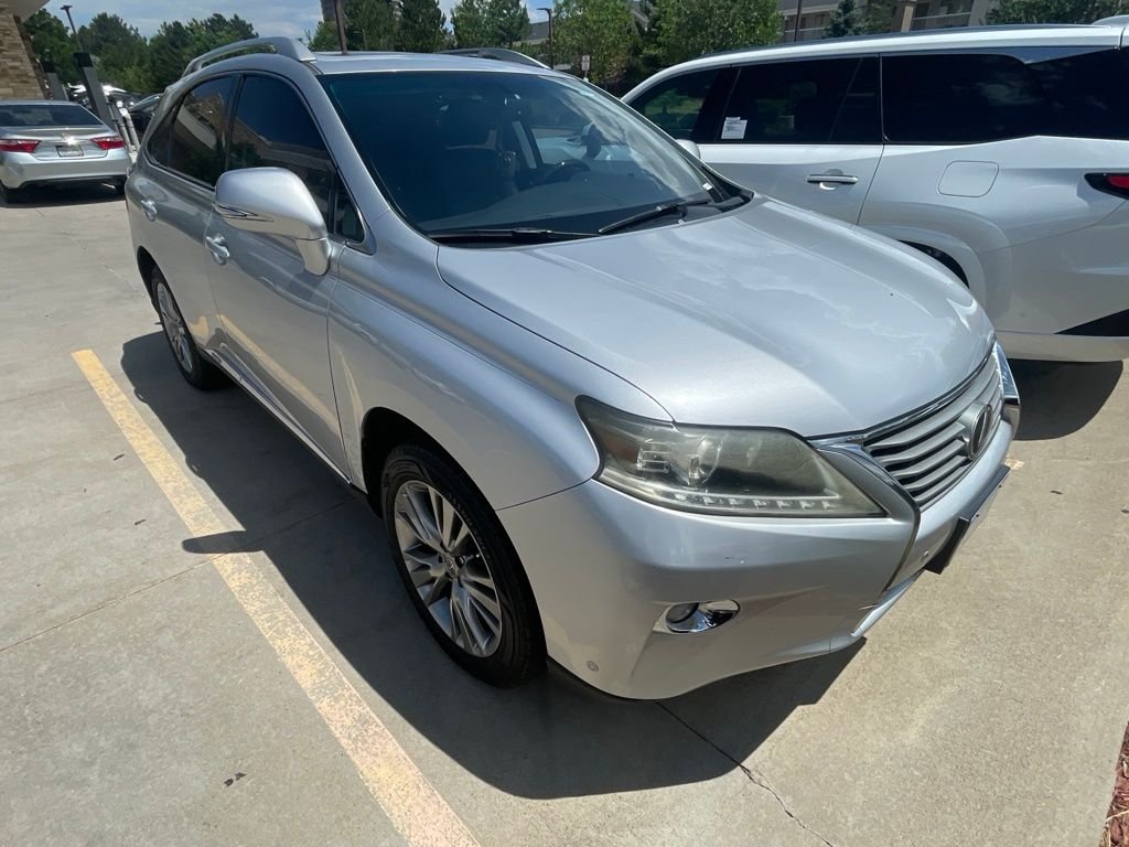 Used 2013 Silver Lexus 450h image 2
