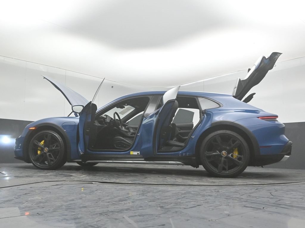 2024 PORSCHE TAYCAN - Image 56