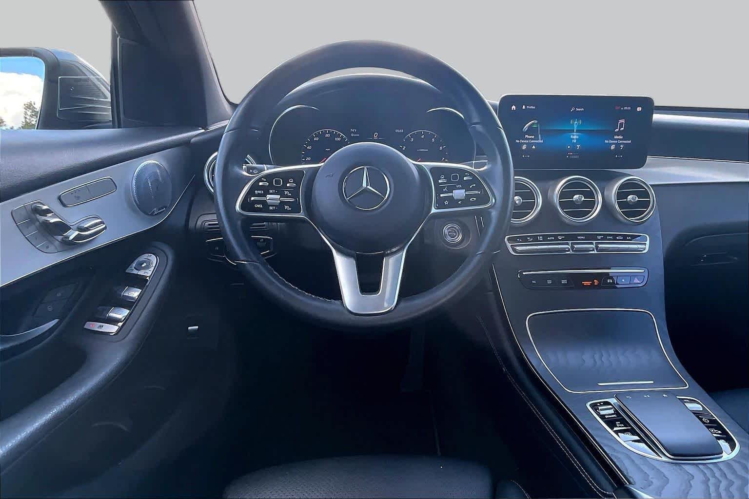 Used 2020 Selenite Grey Metallic Mercedes-Benz GLC 300 image 6