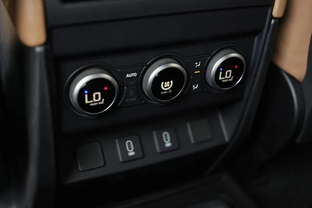 New 2026 Gray Land Rover X-Dynamic SE image 32