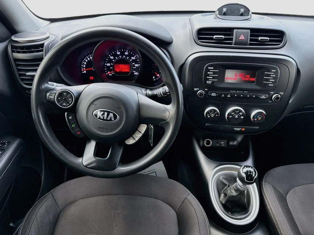 Used 2016 Black Kia Base image 24