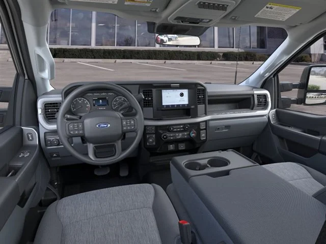 New 2026 Oxford White Ford XL image 9