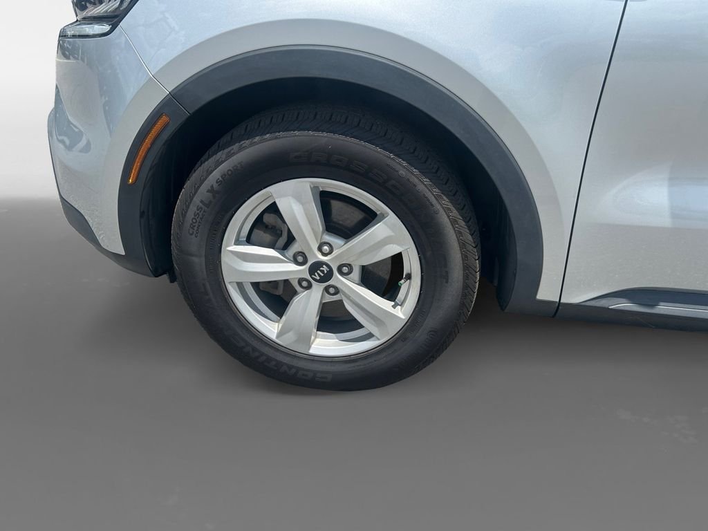 Used 2021 Silver Kia LX image 15