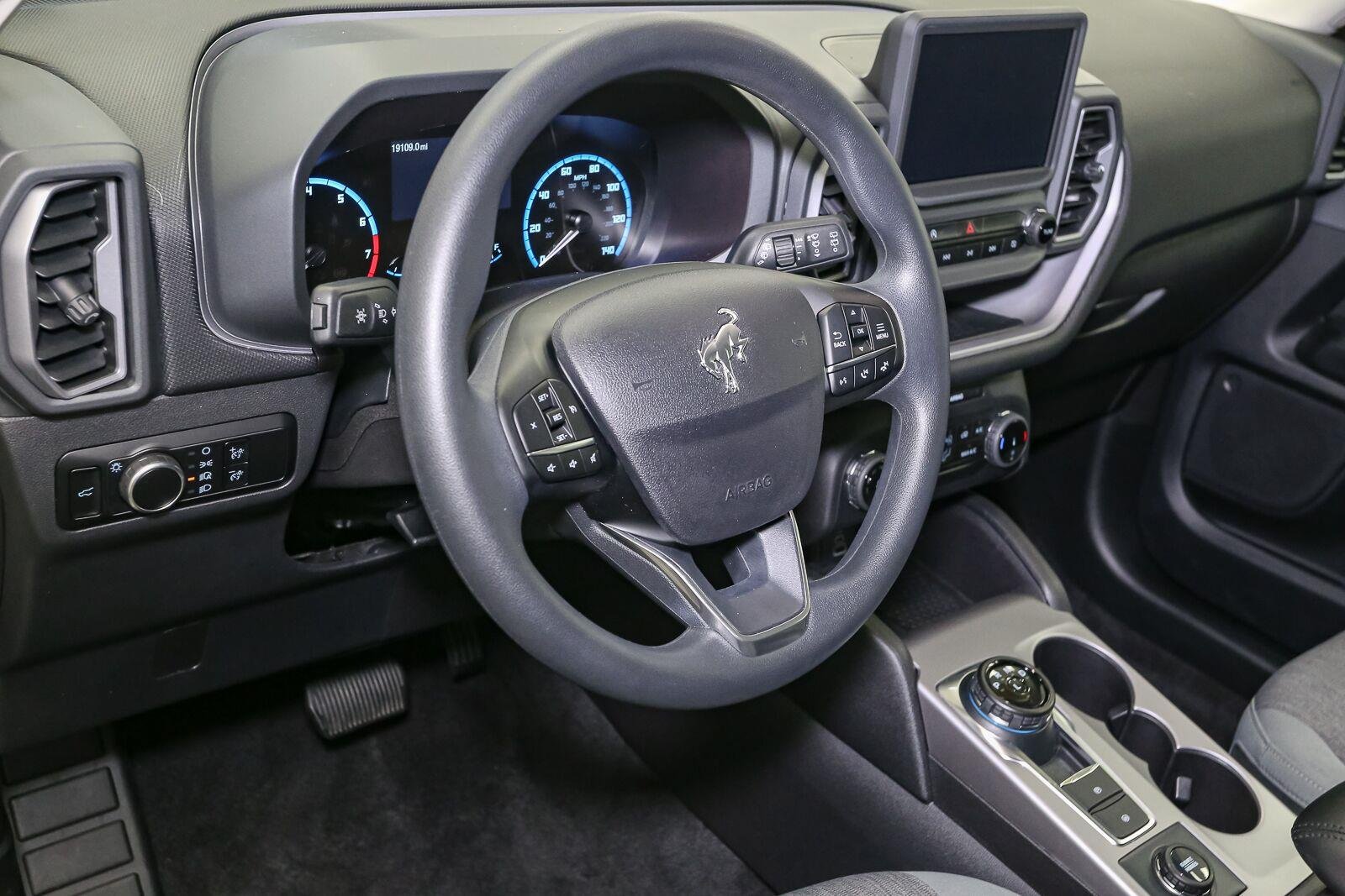 Used 2024 Desert Sand Ford Big Bend image 22