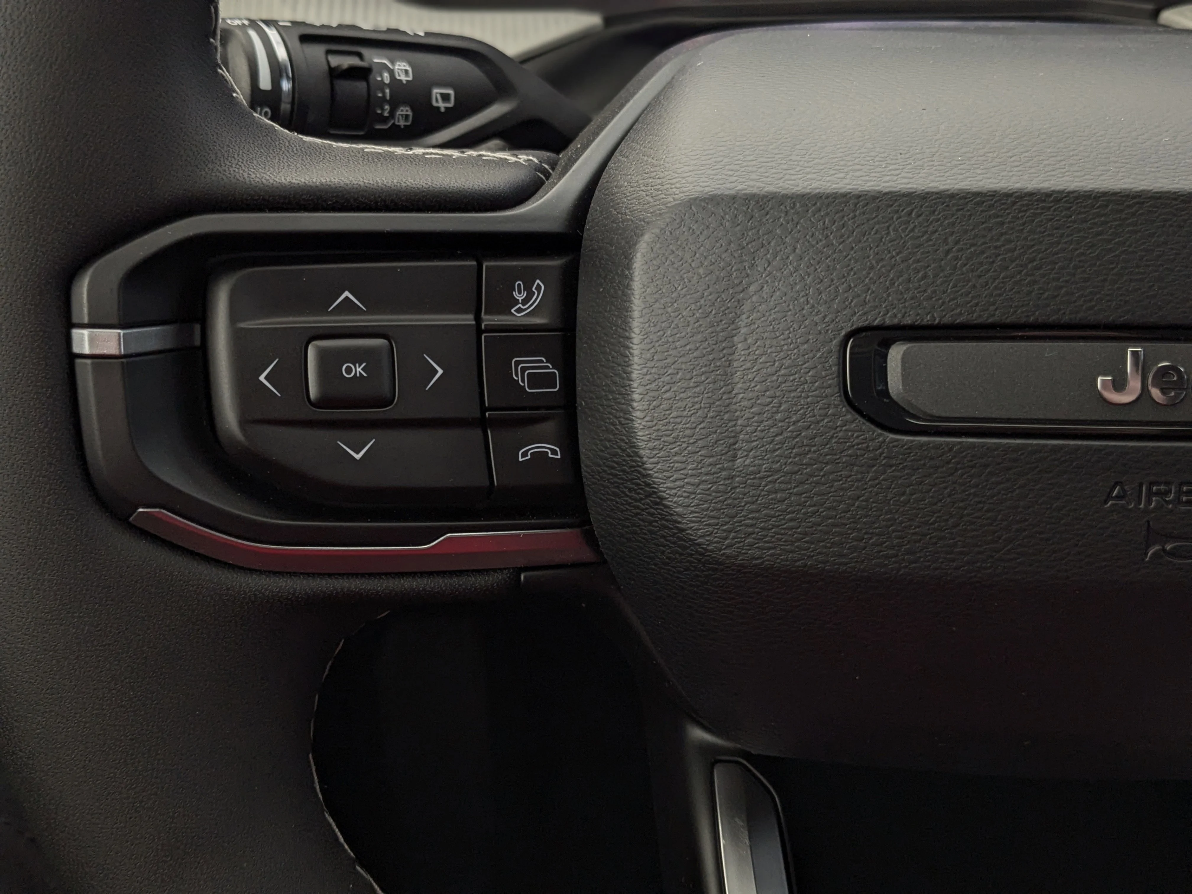 New 2026 Black Jeep Limited - - Limited Pkg (23G) - Mopar Interior Protection Pkg - Dual?Pane Panoramic Sunroof - Compac image 17