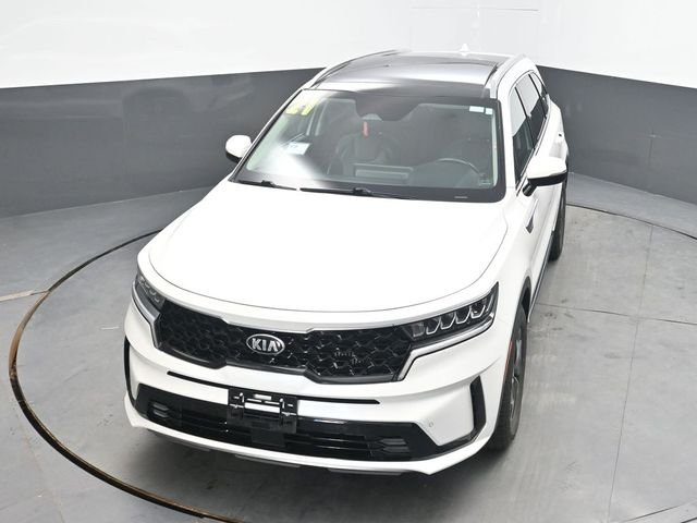 Used 2021 White Kia EX image 35