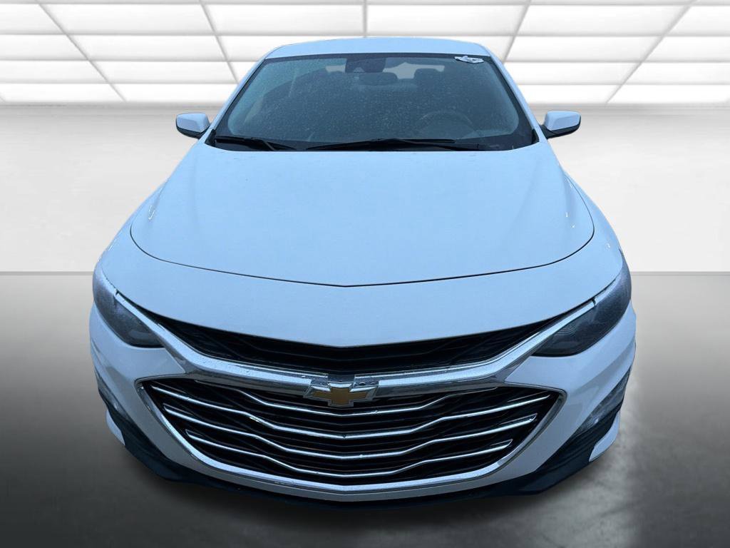 Used 2025 Summit White Chevrolet 1LT image 6