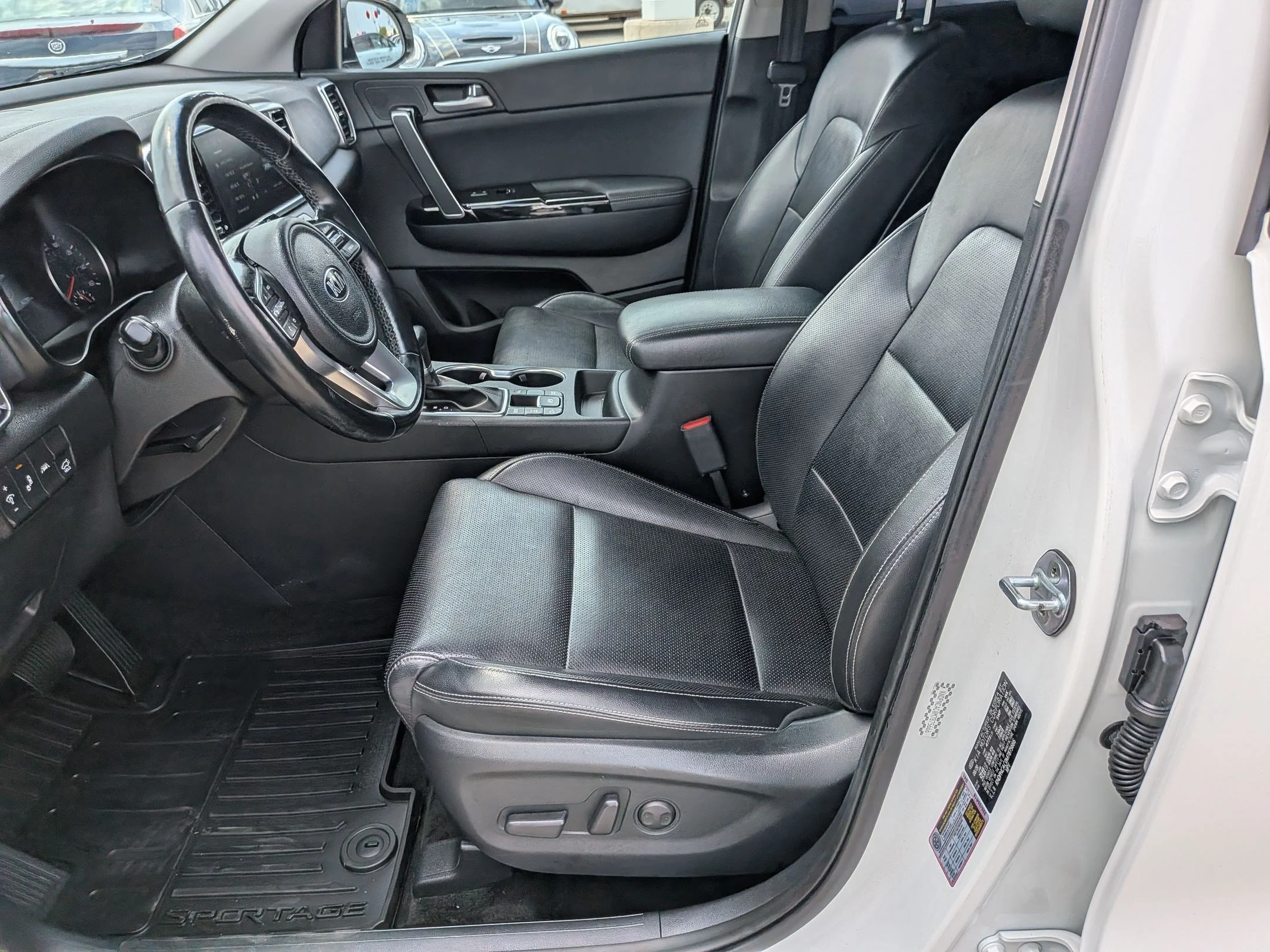 Used 2021 Snow White Pearl Kia EX image 25